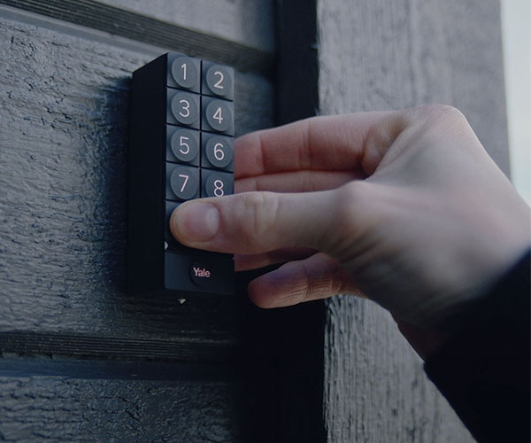 YALE LINUS SMART KEYPAD